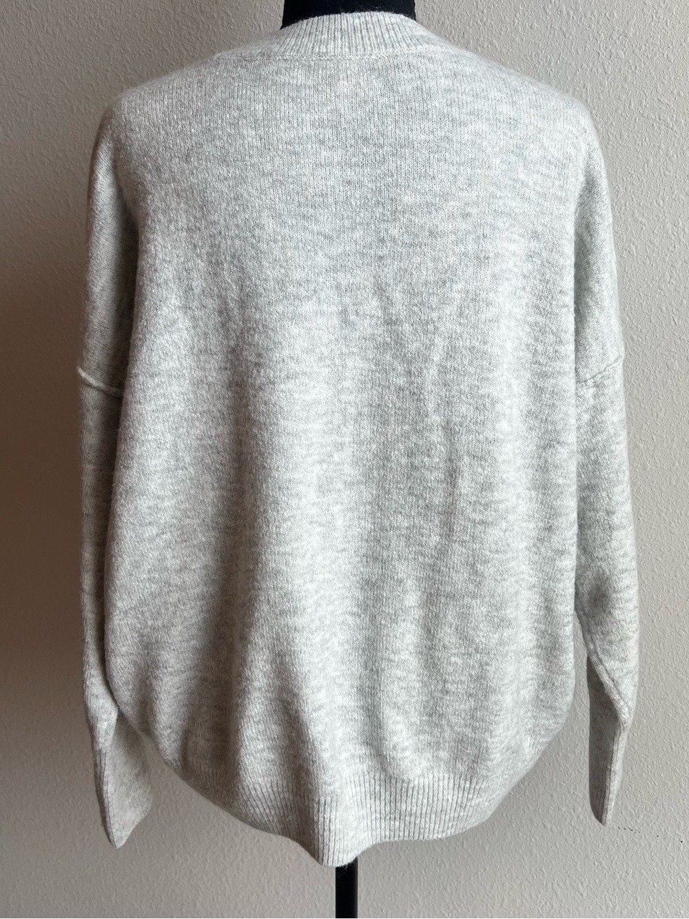 Vince Camuto Light Gray Crewneck Sweater Oversized Super Soft - Picture 2 of 6